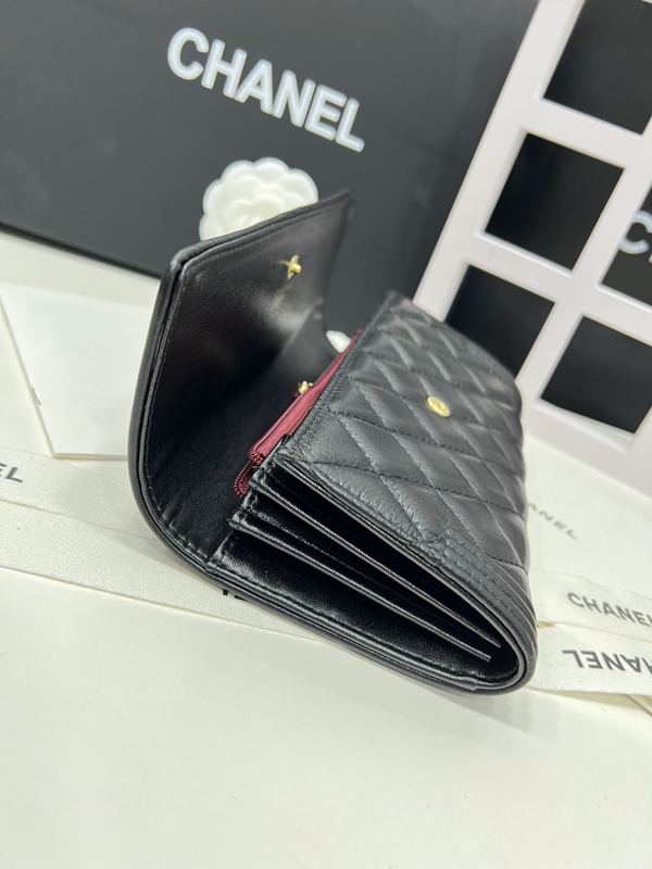 コピーシャネル激安財布素材ディテール